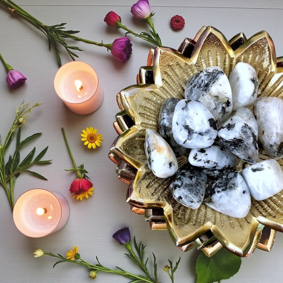 Moonstone Tumbles | Mini