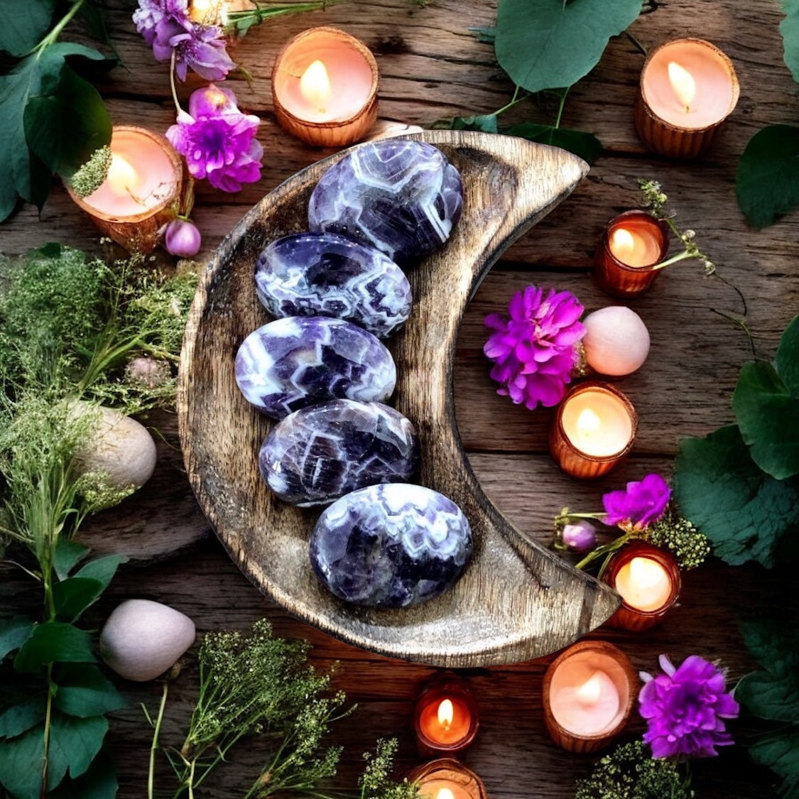 Chevron Amethyst Pillow Palm Stone