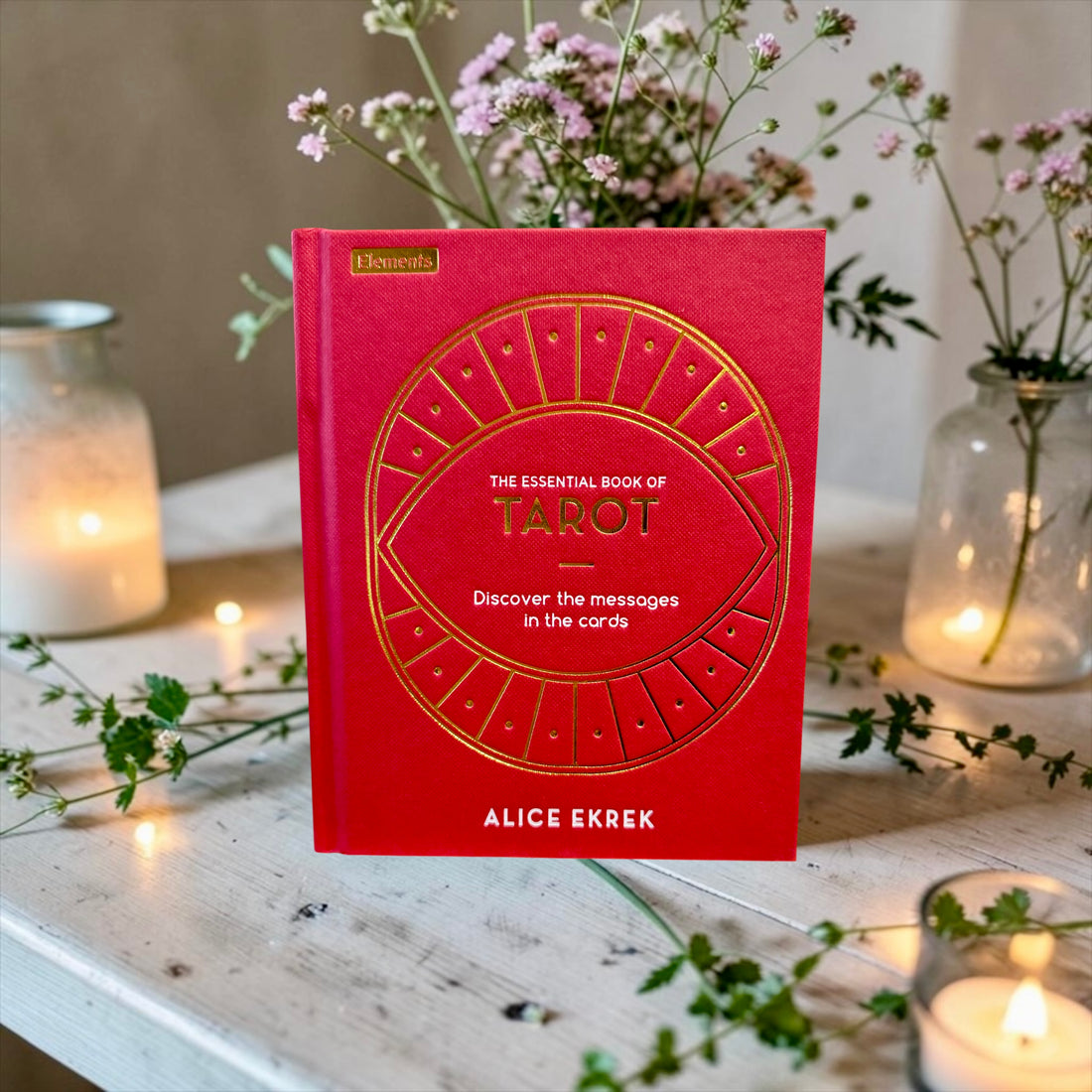 The Essential Book Of Tarot