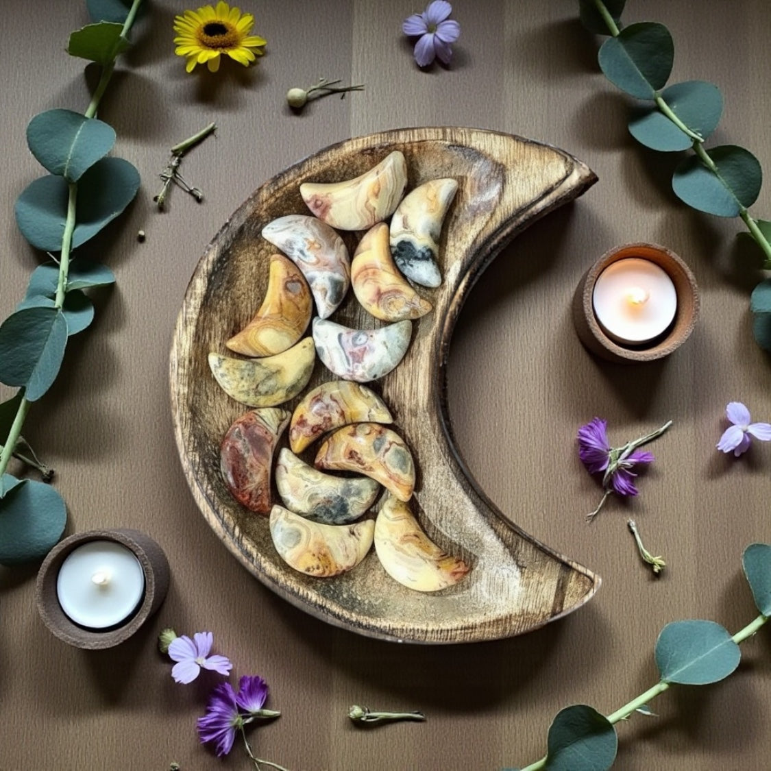 Crazy Lace Agate Moon