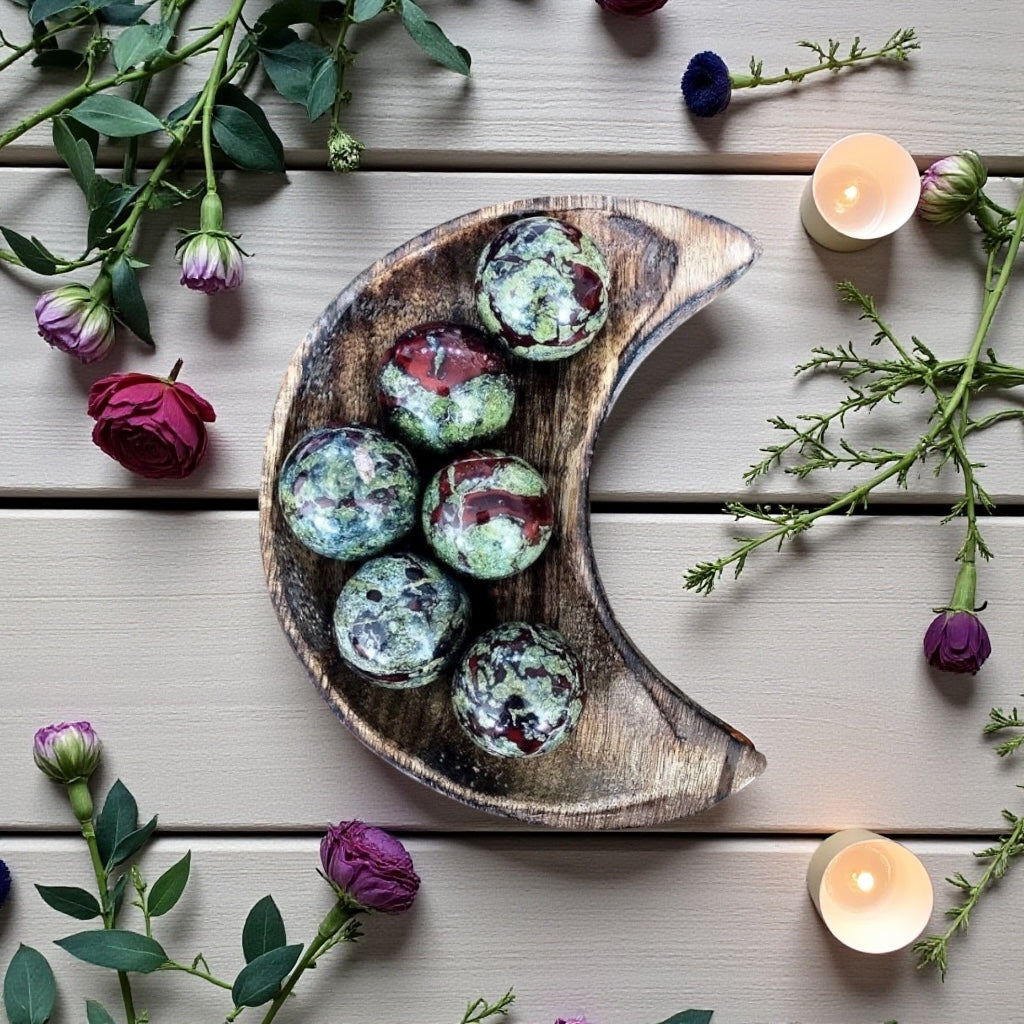 Dragons Blood Sphere | X Small