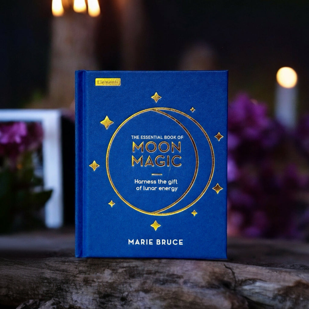 The Essential Book of Moon Magic