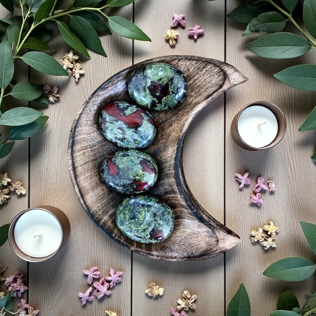 Dragons Blood Pillow Palm Stone