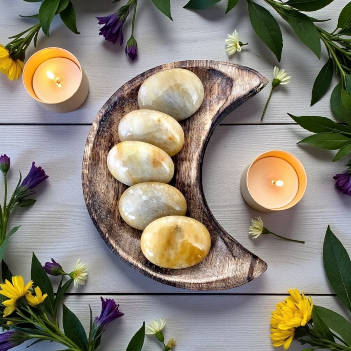 Lemon Calcite Pillow Palm Stone