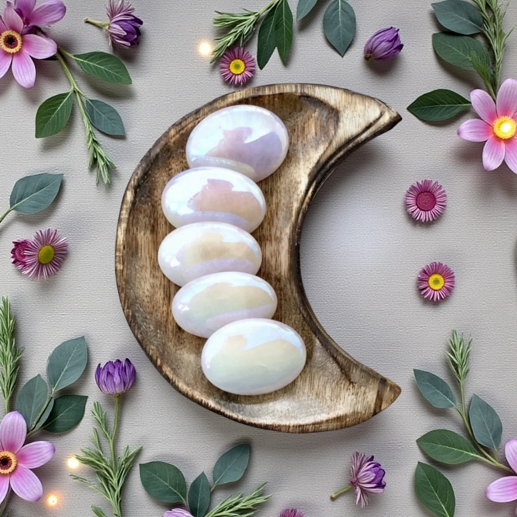 Angel Aura Rose Quartz Pillow Palm Stone