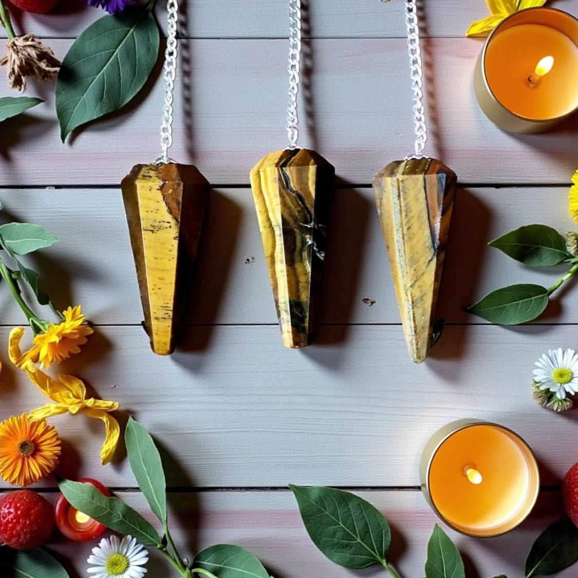 Pendulum | Tigers Eye